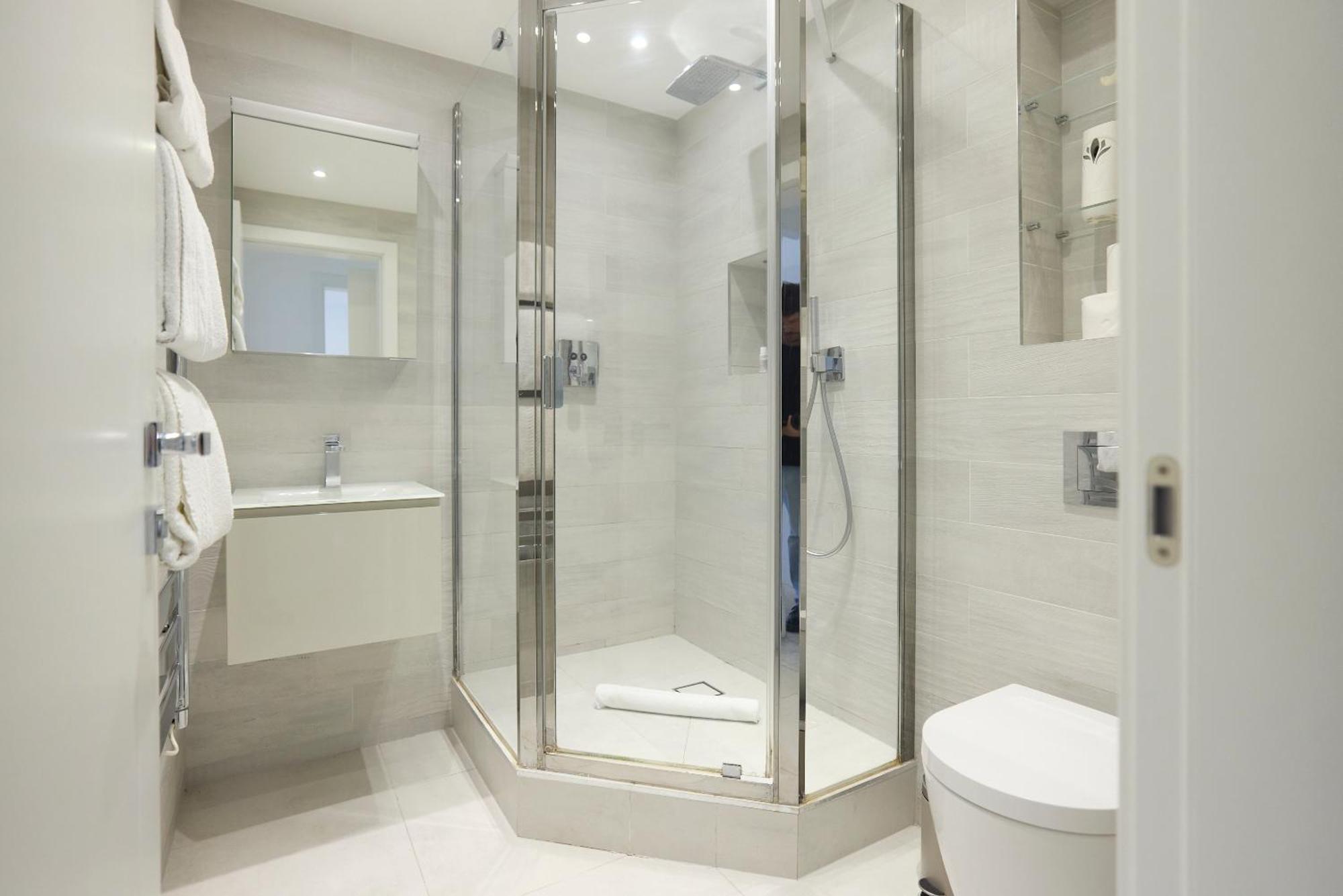 The Primrose Hill Place - Charming 4bdr Flat With Communal Garden